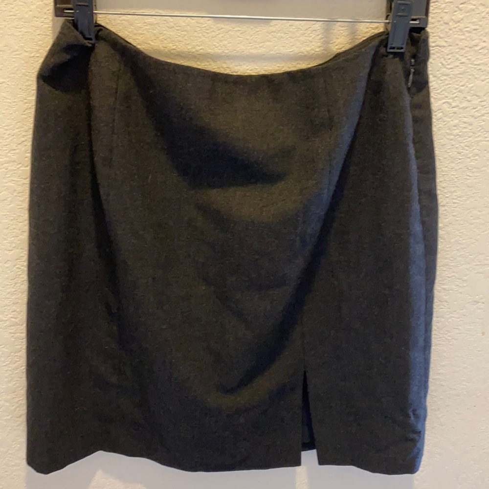 Jones New York skirt size 14